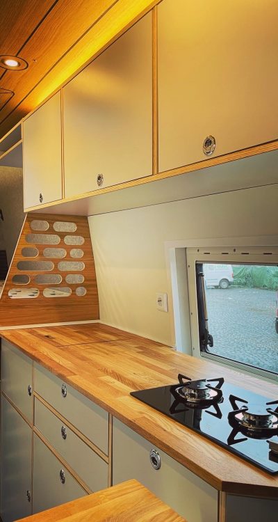 A37FD649-ABA6-43C5-87DB-878FC6181BC6